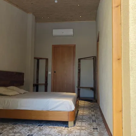 Apartment With Private Pool And Garden *