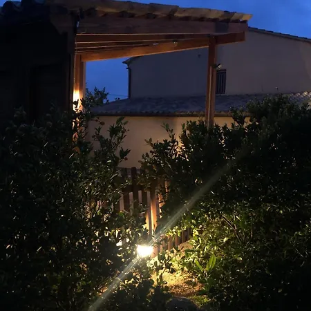 Apartment With Private Pool And Garden